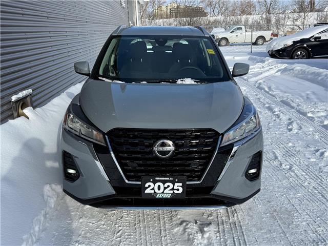 2025 Nissan Kicks Play SV (Stk: U11077) in London - Image 2 of 22