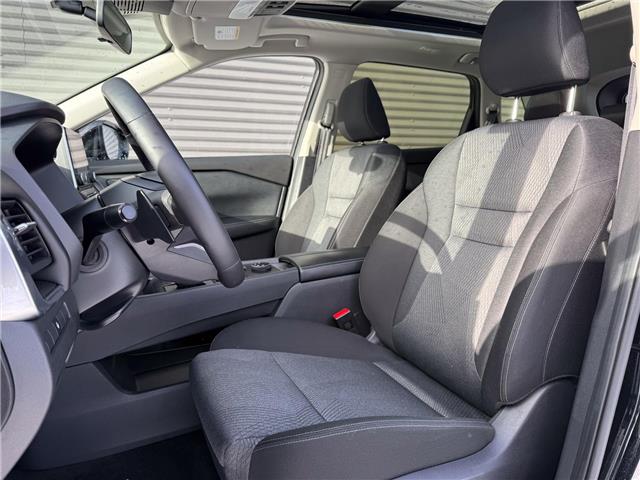 2025 Nissan Rogue SV Moonroof (Stk: U11079) in London - Image 7 of 25