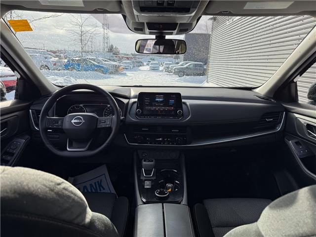 2025 Nissan Rogue SV Moonroof (Stk: U11079) in London - Image 13 of 25
