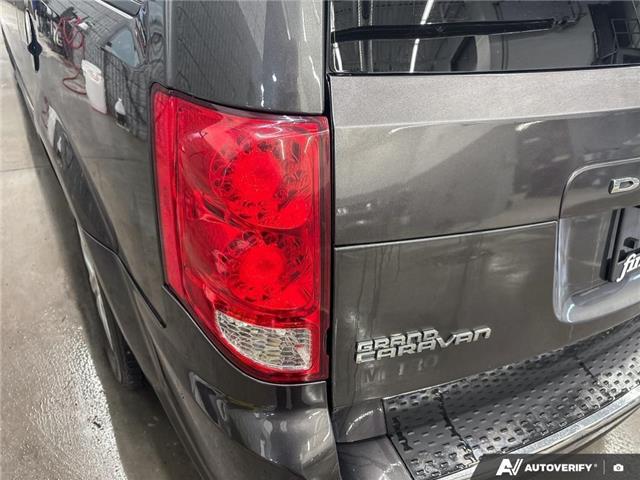 2016 Dodge Grand Caravan SE/SXT (Stk: 165122) in London - Image 11 of 26