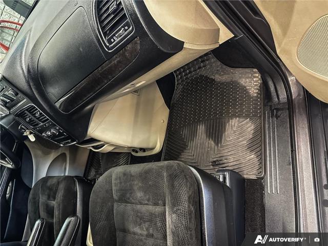 2016 Dodge Grand Caravan SE/SXT (Stk: 165122) in London - Image 25 of 26