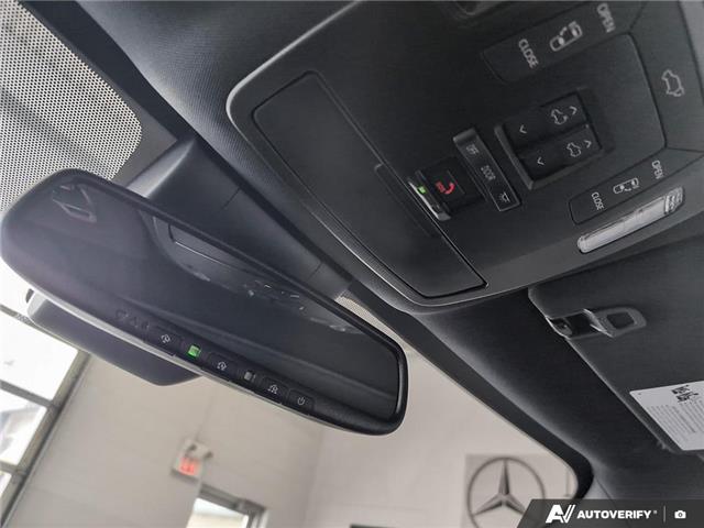 2025 Toyota Sienna XSE 7-Passenger (Stk: P3140) in London - Image 17 of 24