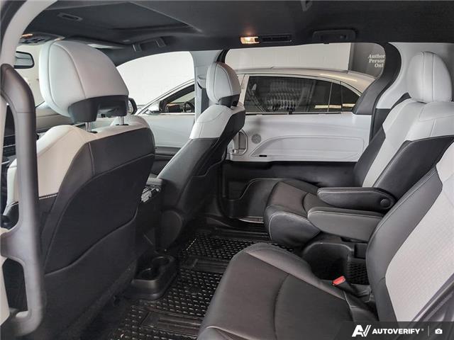 2025 Toyota Sienna XSE 7-Passenger (Stk: P3140) in London - Image 22 of 24