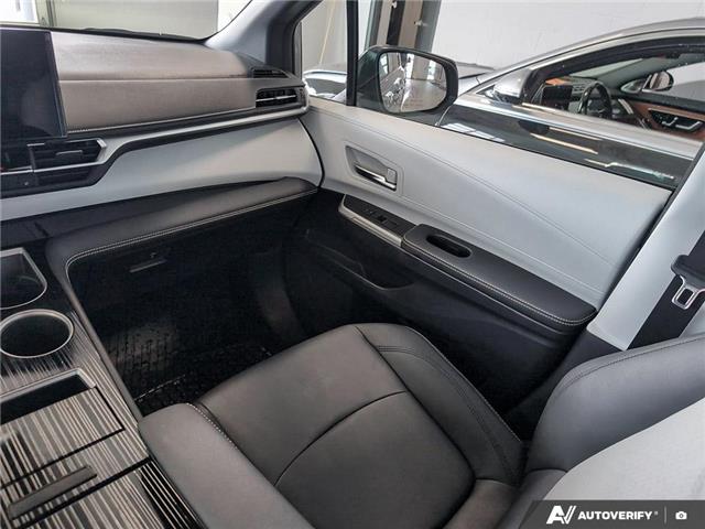 2025 Toyota Sienna XSE 7-Passenger (Stk: P3140) in London - Image 24 of 24