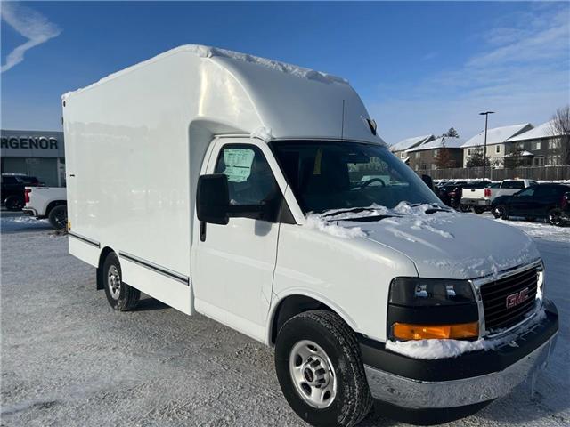 2025 GMC Savana Cutaway Work Van (Stk: 250679) in Ottawa - Image 6 of 30