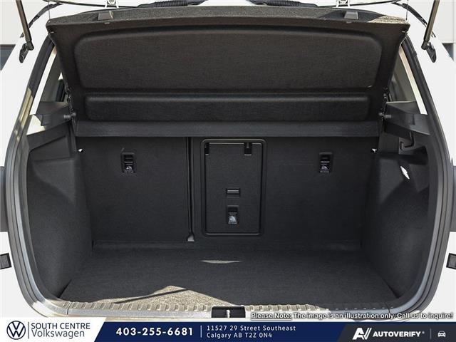 2026 Volkswagen Taos Comfortline Black Edition (Stk: RH5757) in Calgary - Image 7 of 26