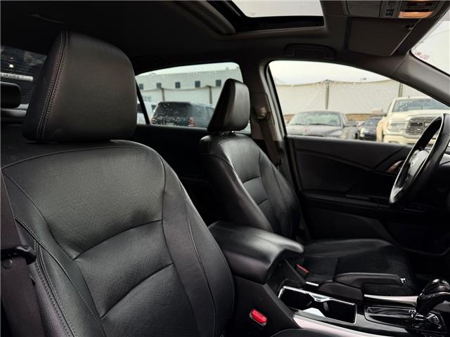 2016 Honda Accord Touring (Stk: 260083C) in Calgary - Image 18 of 18