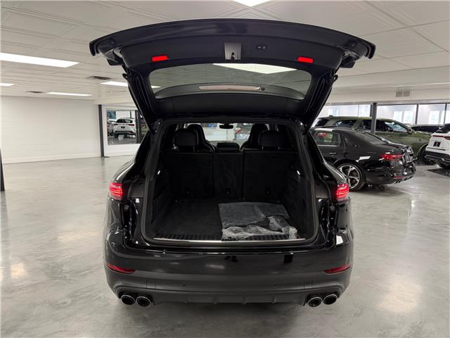 2022 Porsche Cayenne Base (Stk: A9175) in Saint-Eustache - Image 27 of 30