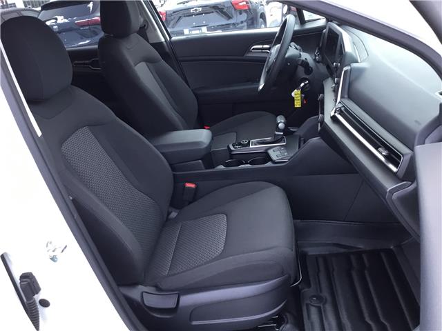 2025 Kia Sportage LX (Stk: R0097B) in Cornwall - Image 16 of 28