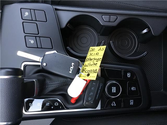 2025 Kia Sportage LX (Stk: R0097B) in Cornwall - Image 10 of 28