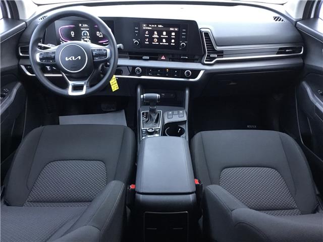 2025 Kia Sportage LX (Stk: R0097B) in Cornwall - Image 2 of 28