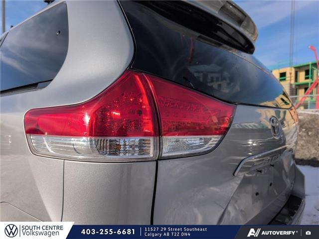 2014 Toyota Sienna XLE 7 Passenger (Stk: SU7702A) in Calgary - Image 9 of 11