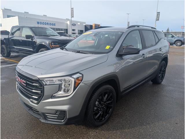 2023 GMC Terrain SLE (Stk: 19428) in Calgary - Image 1 of 26