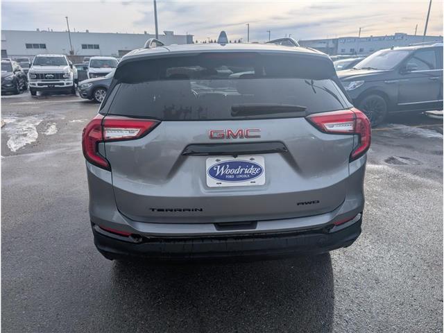 2023 GMC Terrain SLE (Stk: 19428) in Calgary - Image 4 of 26