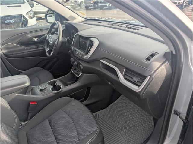 2023 GMC Terrain SLE (Stk: 19428) in Calgary - Image 11 of 26