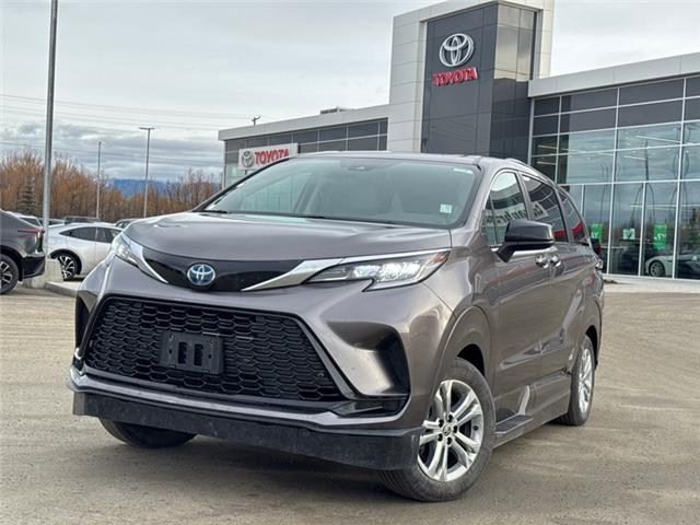 2022 Toyota Sienna  (Stk: S212864A) in Cranbrook - Image 1 of 17