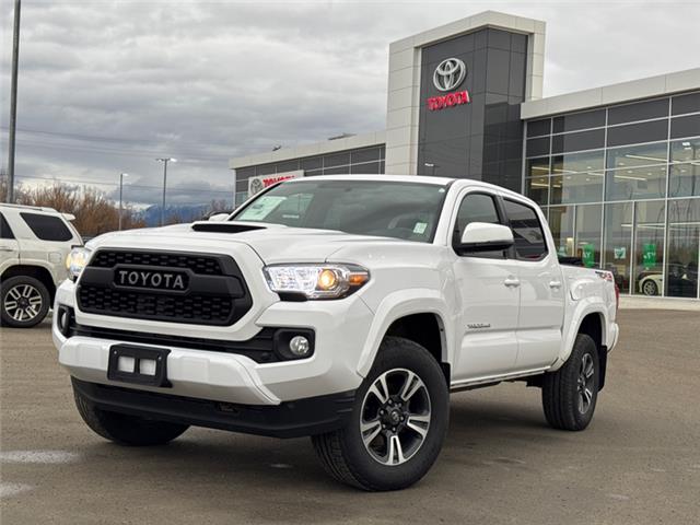 2017 Toyota Tacoma  (Stk: X070349W) in Cranbrook - Image 1 of 19