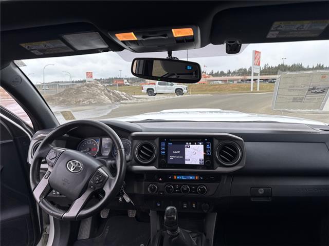 2017 Toyota Tacoma  (Stk: X070349W) in Cranbrook - Image 9 of 19