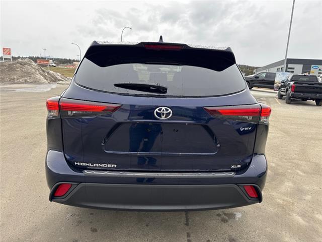 2026 Toyota Highlander Hybrid XLE (Stk: S696973) in Cranbrook - Image 4 of 21