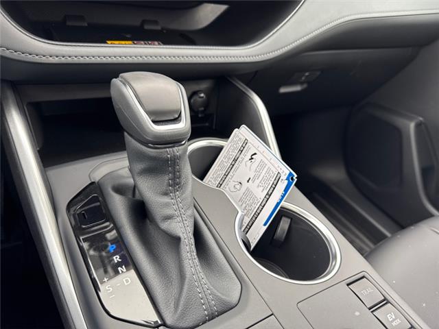 2026 Toyota Highlander Hybrid XLE (Stk: S696973) in Cranbrook - Image 16 of 21