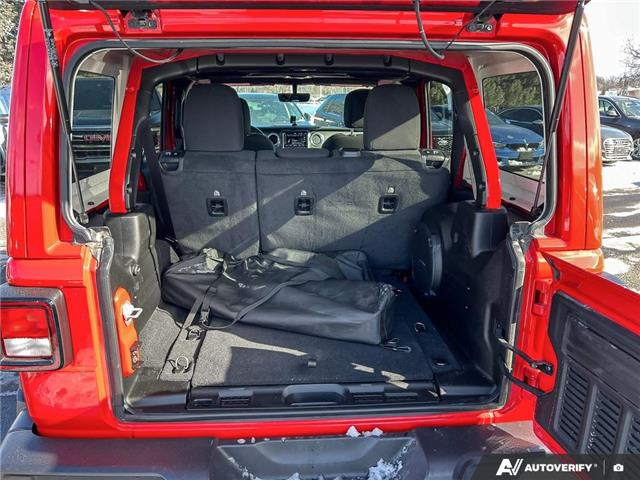 2021 Jeep Wrangler Unlimited Sahara (Stk: P7300) in Oakville - Image 12 of 25