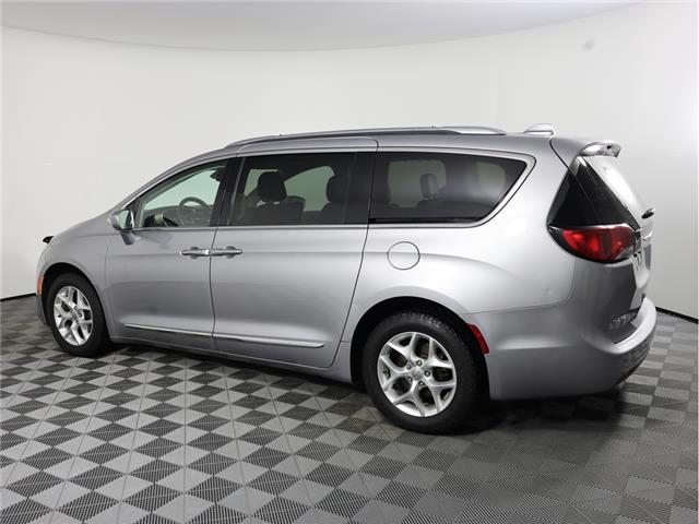 2017 Chrysler Pacifica Touring-L Plus (Stk: A20653) in Calgary - Image 9 of 22