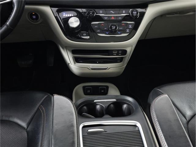 2017 Chrysler Pacifica Touring-L Plus (Stk: A20653) in Calgary - Image 15 of 22