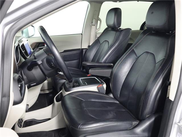 2017 Chrysler Pacifica Touring-L Plus (Stk: A20653) in Calgary - Image 16 of 22
