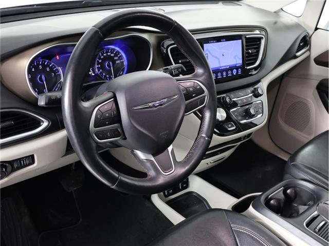 2017 Chrysler Pacifica Touring-L Plus (Stk: A20653) in Calgary - Image 17 of 22