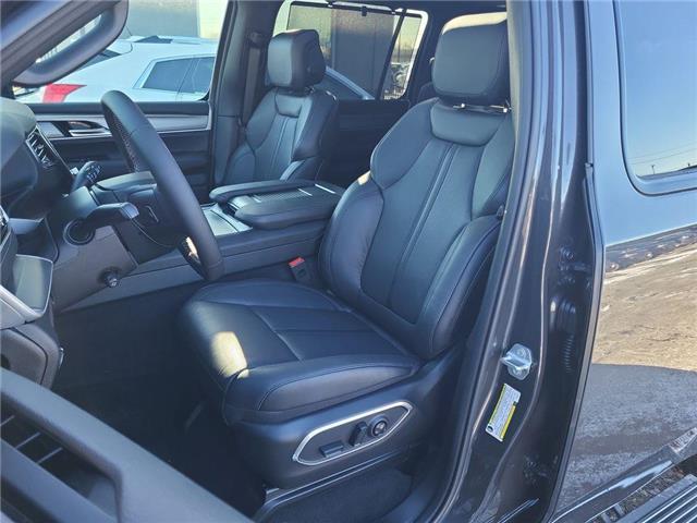 2026 Jeep Grand Wagoneer Limited (Stk: 260183) in Windsor - Image 13 of 26