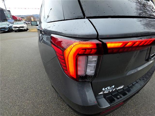 2025 Ford Explorer Active (Stk: 9K2562) in Kamloops - Image 8 of 22
