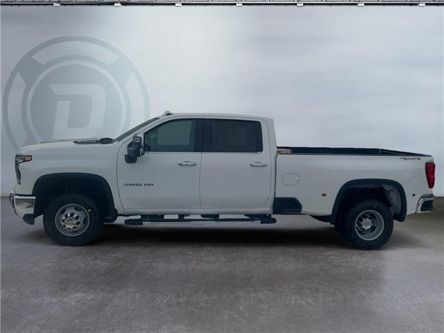 2026 Chevrolet Silverado 3500HD LTZ (Stk: 380414) in Claresholm - Image 2 of 15