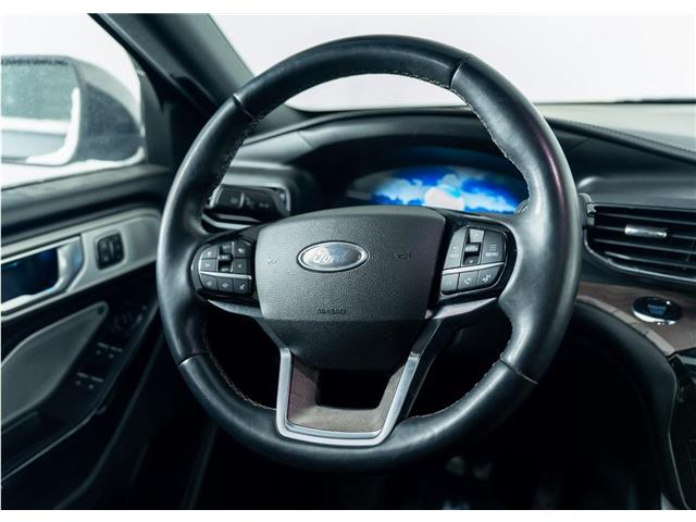 2022 Ford Explorer Platinum (Stk: TU0102A) in Calgary - Image 17 of 25