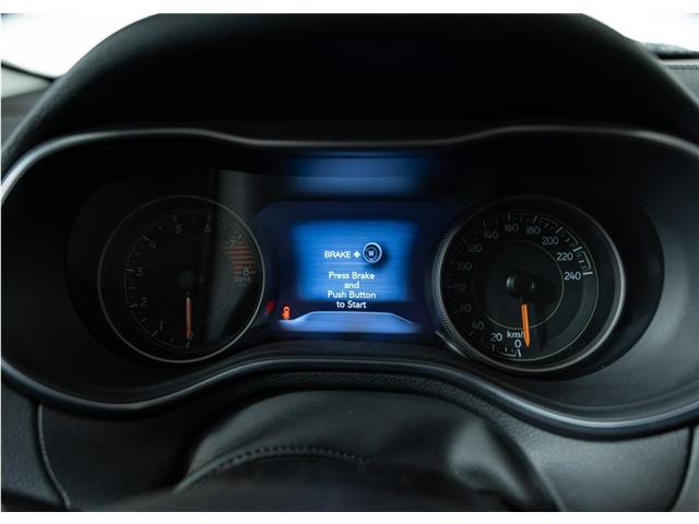 2022 Jeep Cherokee Altitude (Stk: TT-064A) in Calgary - Image 16 of 25
