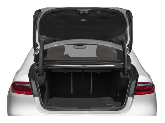 2024 Jaguar XF R-Dynamic SE (Stk: SK-1091B) in Okotoks - Image 8 of 13