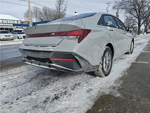 2024 Hyundai Elantra Preferred in Ottawa - Image 2 of 21