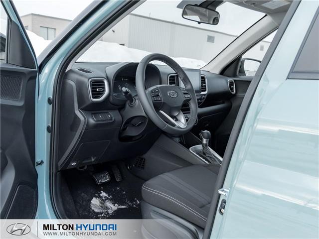 2026 Hyundai Venue Preferred w/Two-Tone (Stk: 438327) in Milton - Image 8 of 24