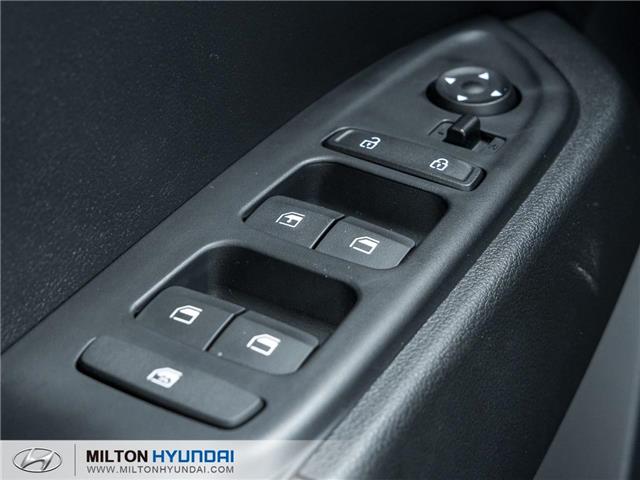 2026 Hyundai Venue Preferred w/Two-Tone (Stk: 438327) in Milton - Image 13 of 24