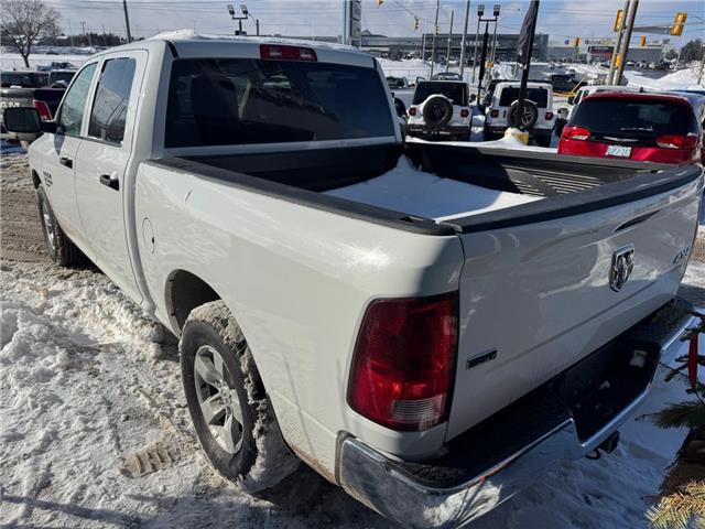 2023 RAM 1500 Classic SLT (Stk: 28279P) in Newmarket - Image 4 of 11