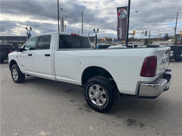 2025 RAM 3500 Big Horn (Stk: 28203P) in Newmarket - Image 4 of 11 2025 RAM 3500 Big Horn (Stk: 28203P) in Newmarket - Image 4 of 11