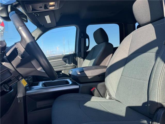 2023 RAM 1500 Classic SLT (Stk: 28300P) in Newmarket - Image 8 of 12