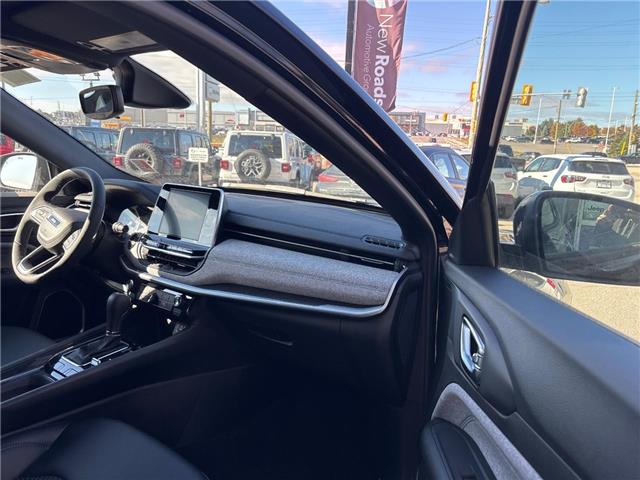 2026 Jeep Compass North (Stk: M22903) in Newmarket - Image 10 of 14