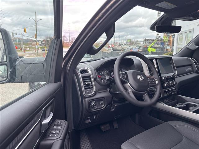 2025 RAM 1500 Big Horn (Stk: T22966) in Newmarket - Image 9 of 13