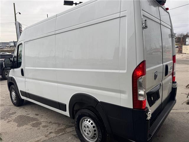 2025 RAM ProMaster 2500 High Roof (Stk: 28284P) in Newmarket - Image 7 of 13