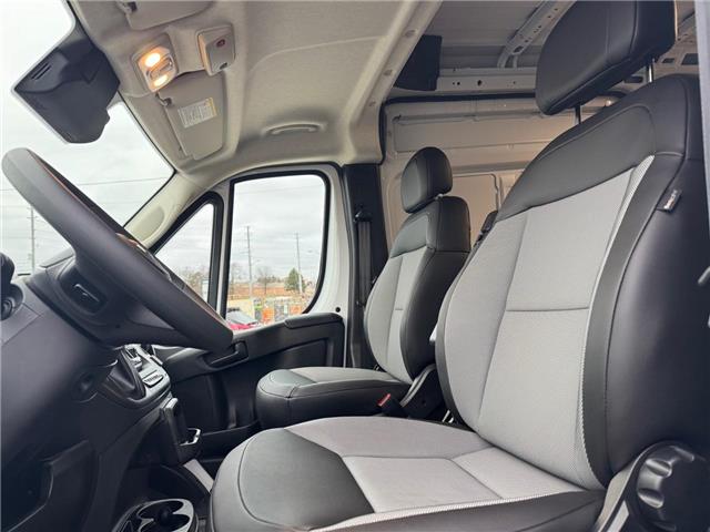 2025 RAM ProMaster 2500 High Roof (Stk: 28284P) in Newmarket - Image 10 of 13