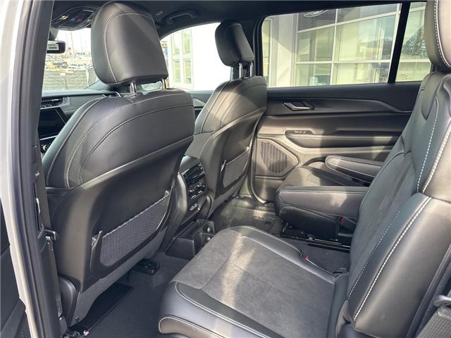 2025 Jeep Grand Cherokee L Laredo (Stk: K23022) in Newmarket - Image 12 of 14