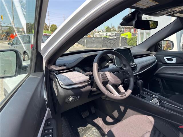 2025 Jeep Compass Sport (Stk: M22894) in Newmarket - Image 9 of 14