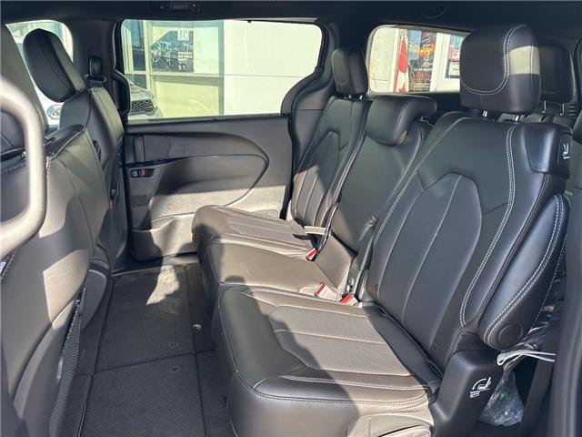 2026 Chrysler Pacifica Select (Stk: P22969) in Newmarket - Image 12 of 14