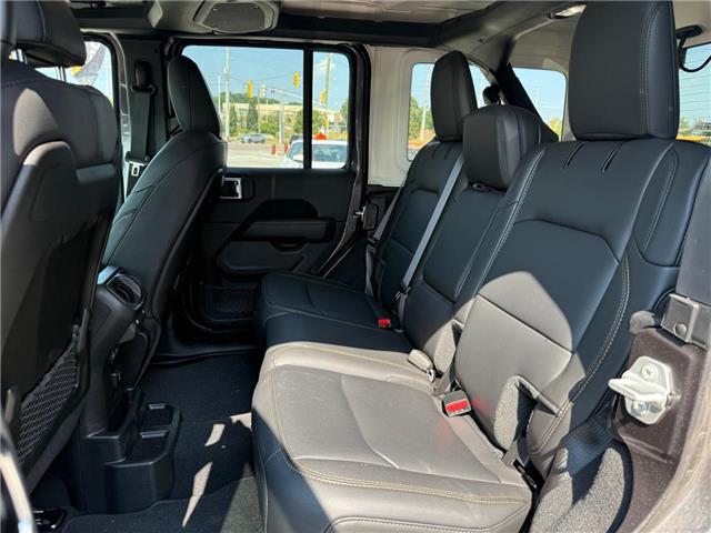 2025 Jeep Wrangler Sahara (Stk: W22828) in Newmarket - Image 11 of 12
