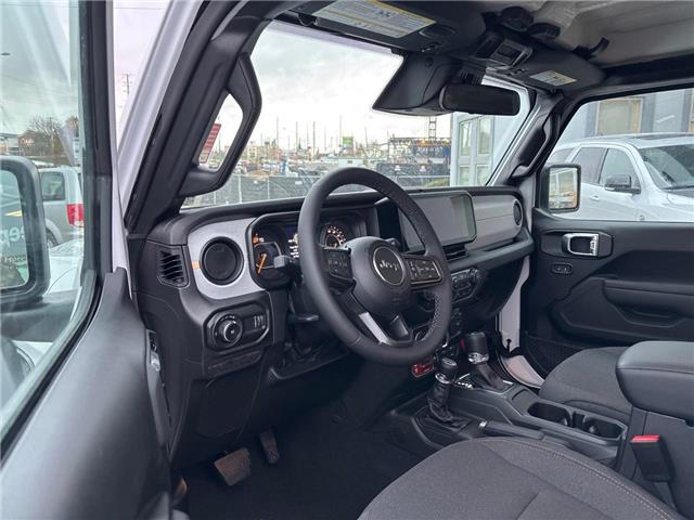 2026 Jeep Wrangler Sport (Stk: W22949) in Newmarket - Image 9 of 13
